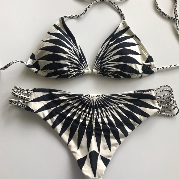 Billabong Reversible and Top Bottoms Black White Bikini Med - Picture 11 of 16